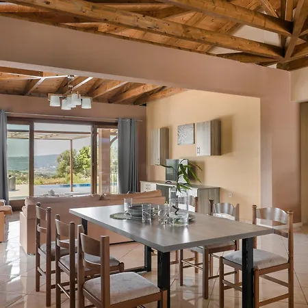 Villa Saint Nicholas 4 *